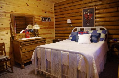 Cabin-2017 029