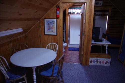 Cabin-2017 033